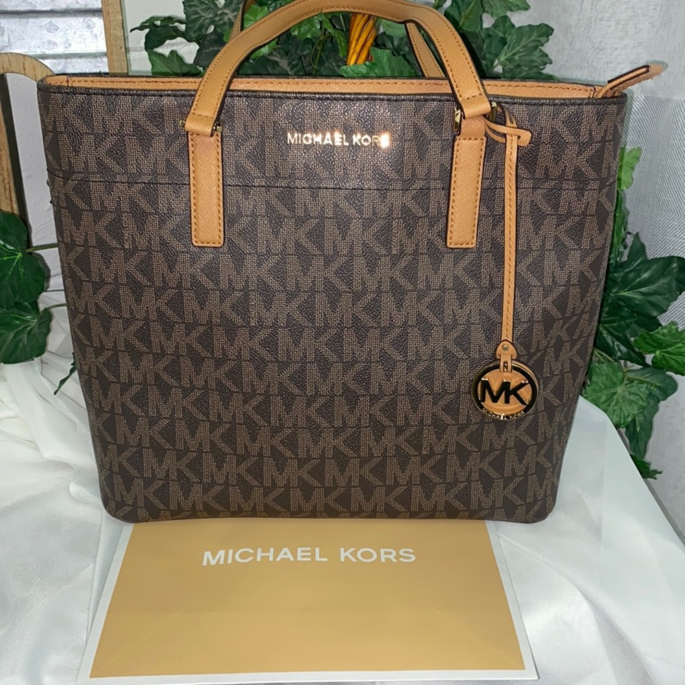 Michael Kors Tote